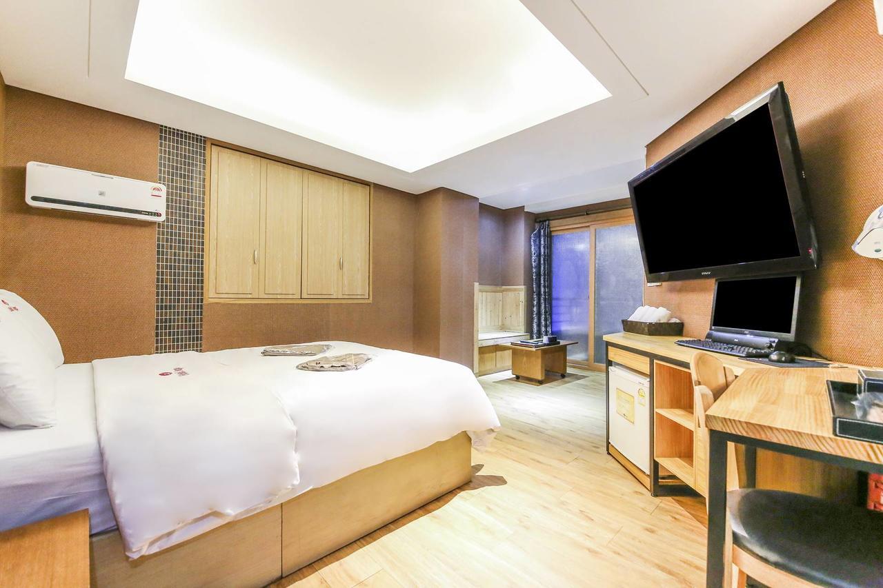 Argo Hotel Seoul Bagian luar foto