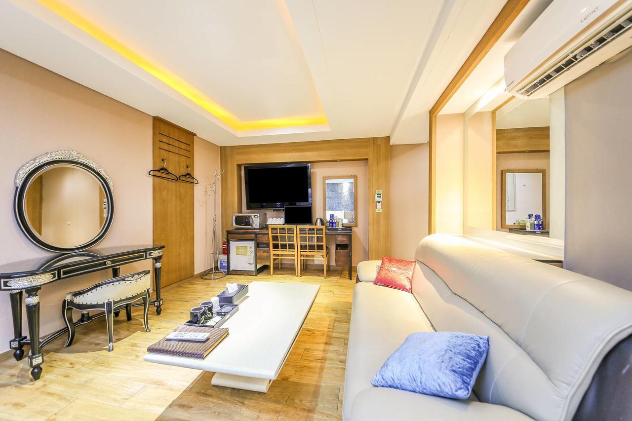 Argo Hotel Seoul Bagian luar foto