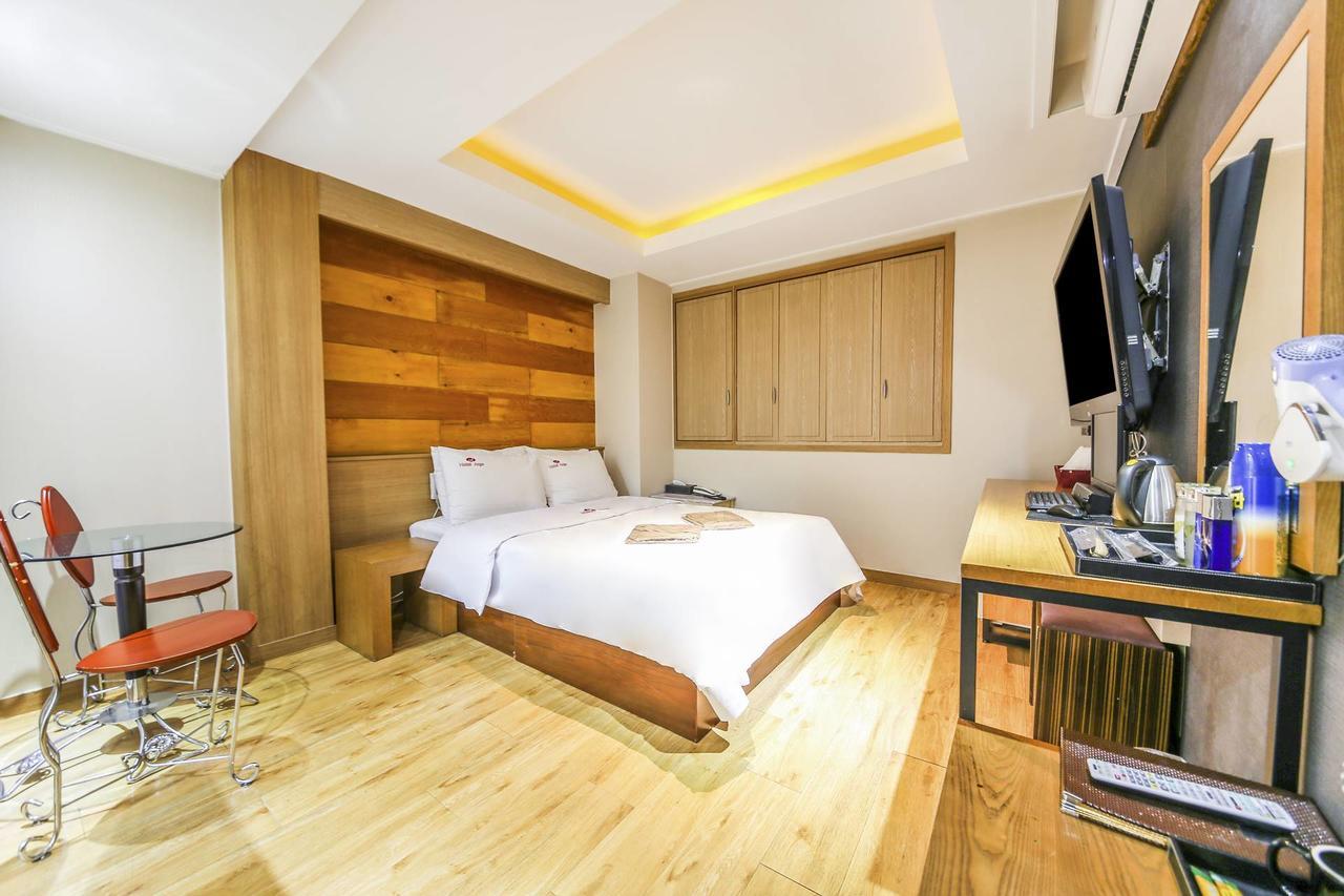 Argo Hotel Seoul Bagian luar foto