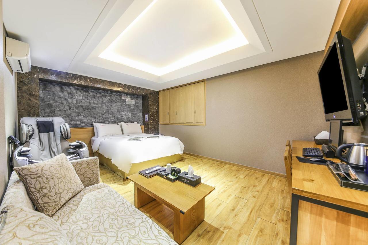 Argo Hotel Seoul Bagian luar foto